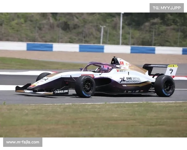 以国际汽联F4方程式教育项目助力青年车手开启职业赛车新征程