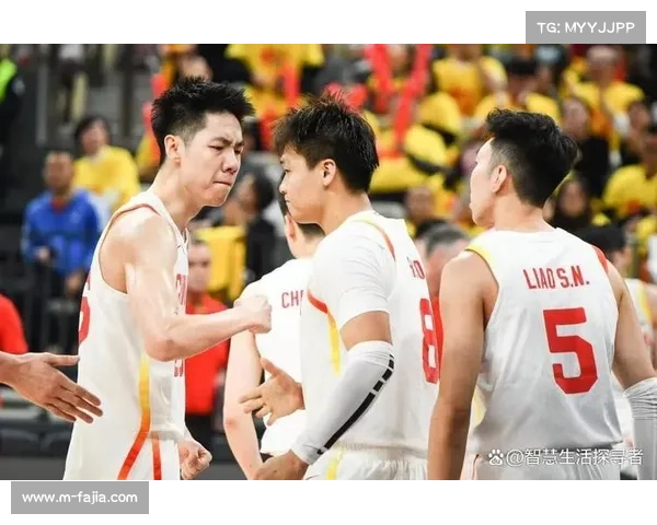 中国男篮世预赛客场对阵日本，赵睿挑大梁关键战不容有失